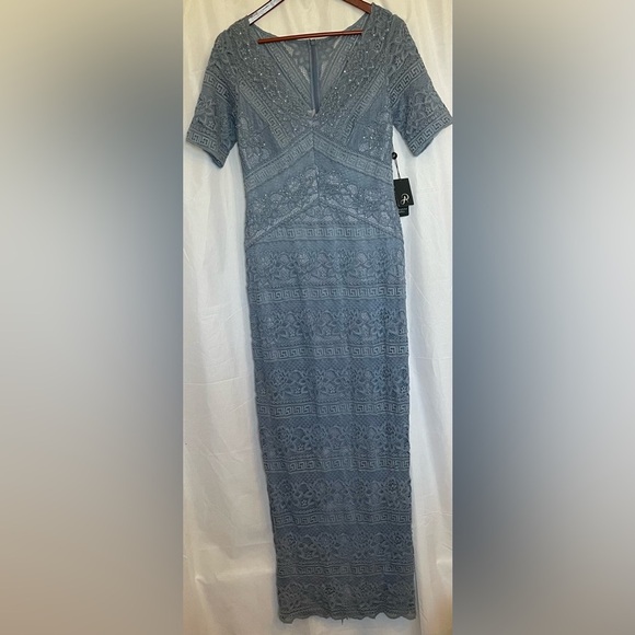 Adrianna Papell Dresses & Skirts - ADRIANNA PAPELL Women’s Blue Lace Beaded Full Length Formal Dress Size Small